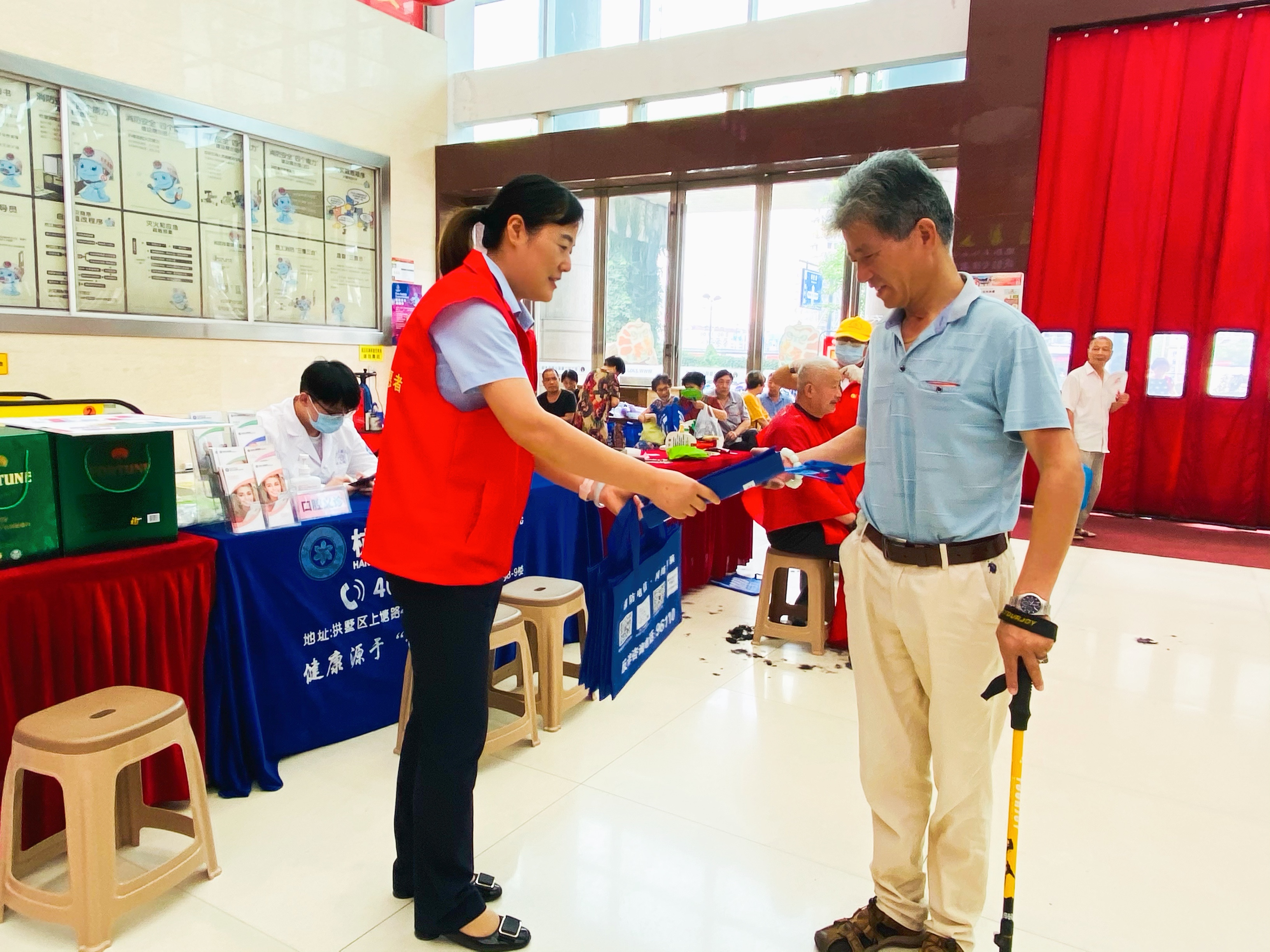 图片3.jpg 图片3.jpg